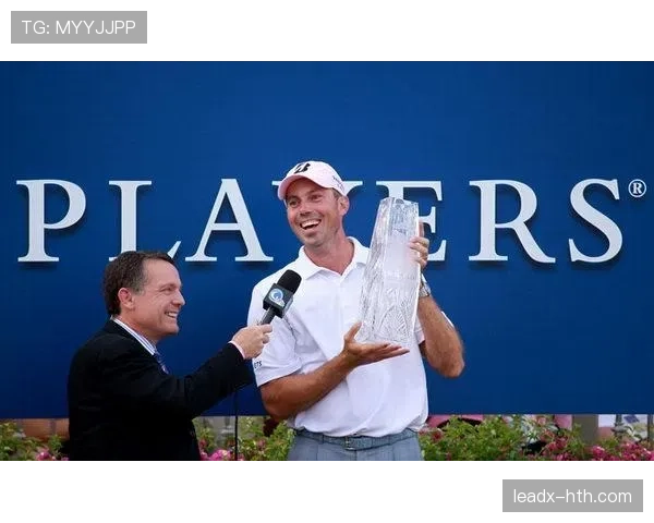 球员荣誉纪录持续提升，职业生涯成就备受关注