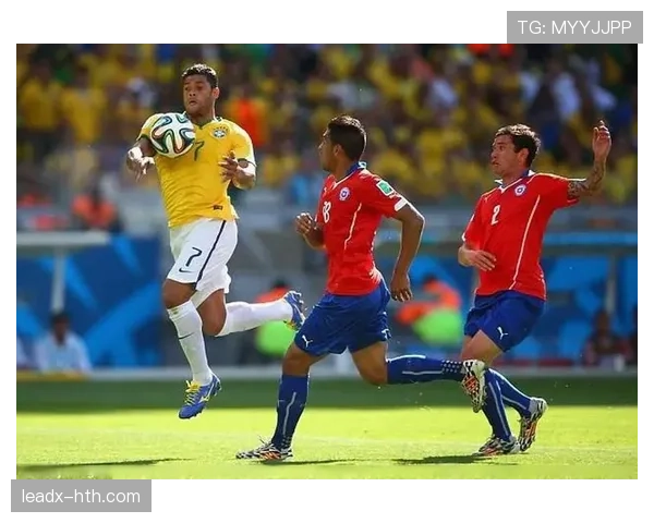 手球判罚规则如何认定“支撑手”动作中的犯规界限？