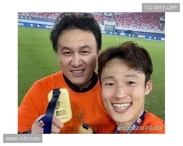 孙准浩赛后直接换睡衣了？这职业状态和家里大爷似的比差远了吧！