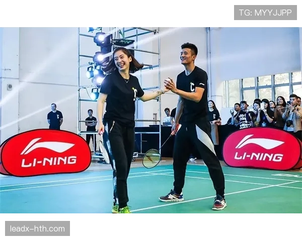 谌龙退役后住的别墅，保洁阿姨都说地板比他拿奥运金牌那年还亮